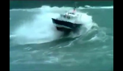 Recopilación de barcos en tormentas - Olas monstruosas