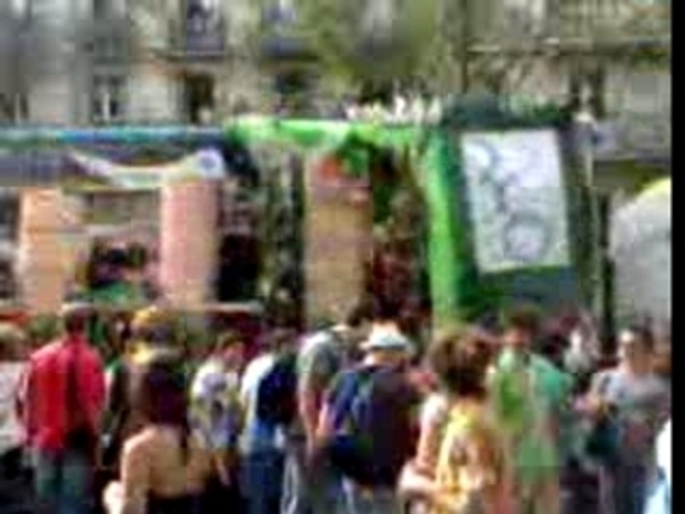 techno parade 2007 video4