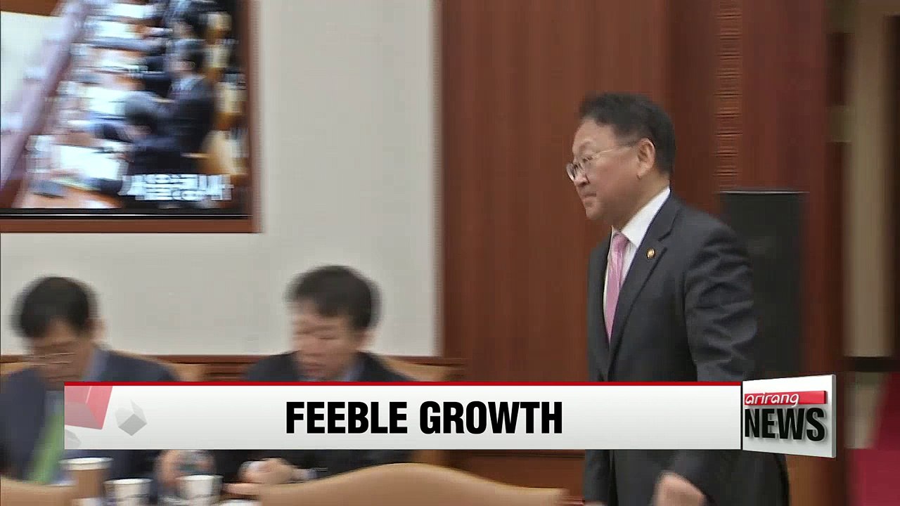 Korea's finance minister says economy losing vitality due to uncertainties at home, abroad