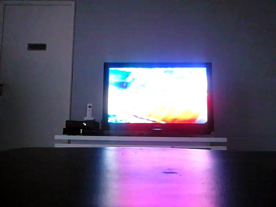 WWE Main Event : Nikki Bella w Brie Bella vs Tamina Snuka w AJ Lee 2014