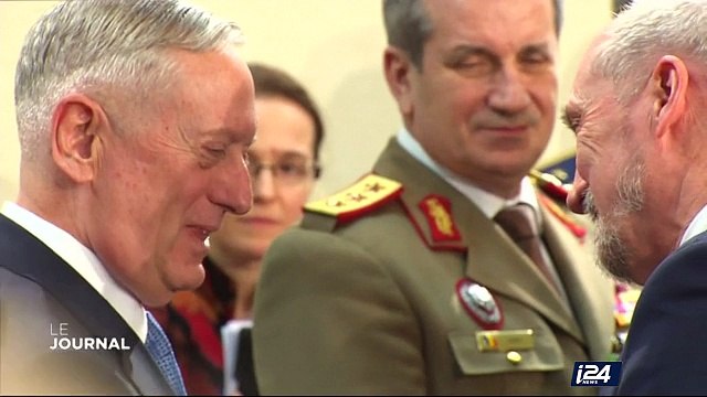 James Mattis visite le siège de l'OTAN