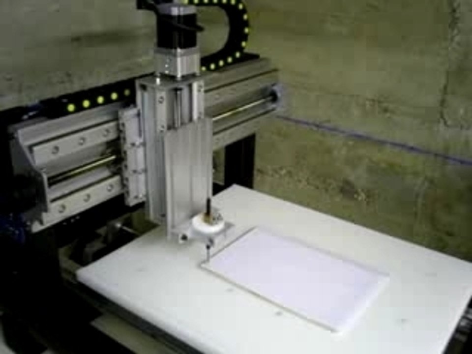 test fraiseuse petite vitesse