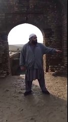 Amazing Break Dance by a Molvi sab