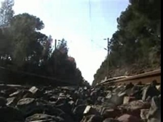 et tu déja passer sous un train avec ta caméra