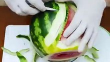 Cet artiste réalise un vrai chef-d’œuvre avec une pastèque
