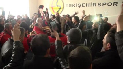 Mustafa Denizli Resmen Eskişehirspor'da