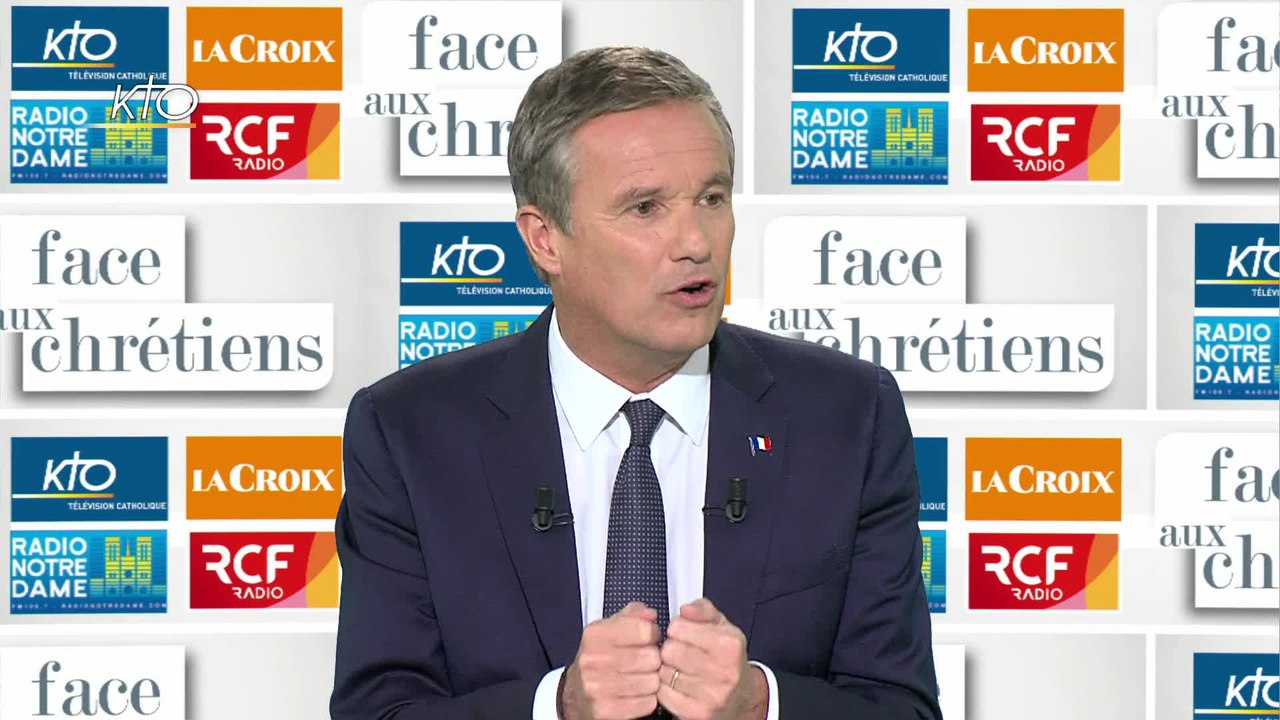 Nicolas Dupont-Aignan - F. Fillon : "Il prend en otage la droite"