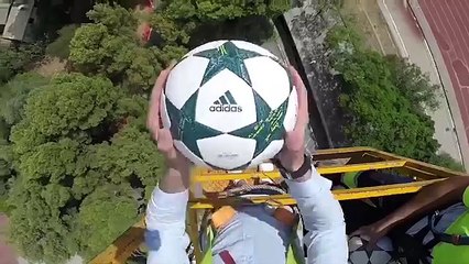 F2 & SUAREZ INSANE WORLD RECORD ft. MESSI