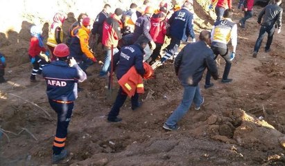 Göçükte kalan gencin cesedine ulaşıldı