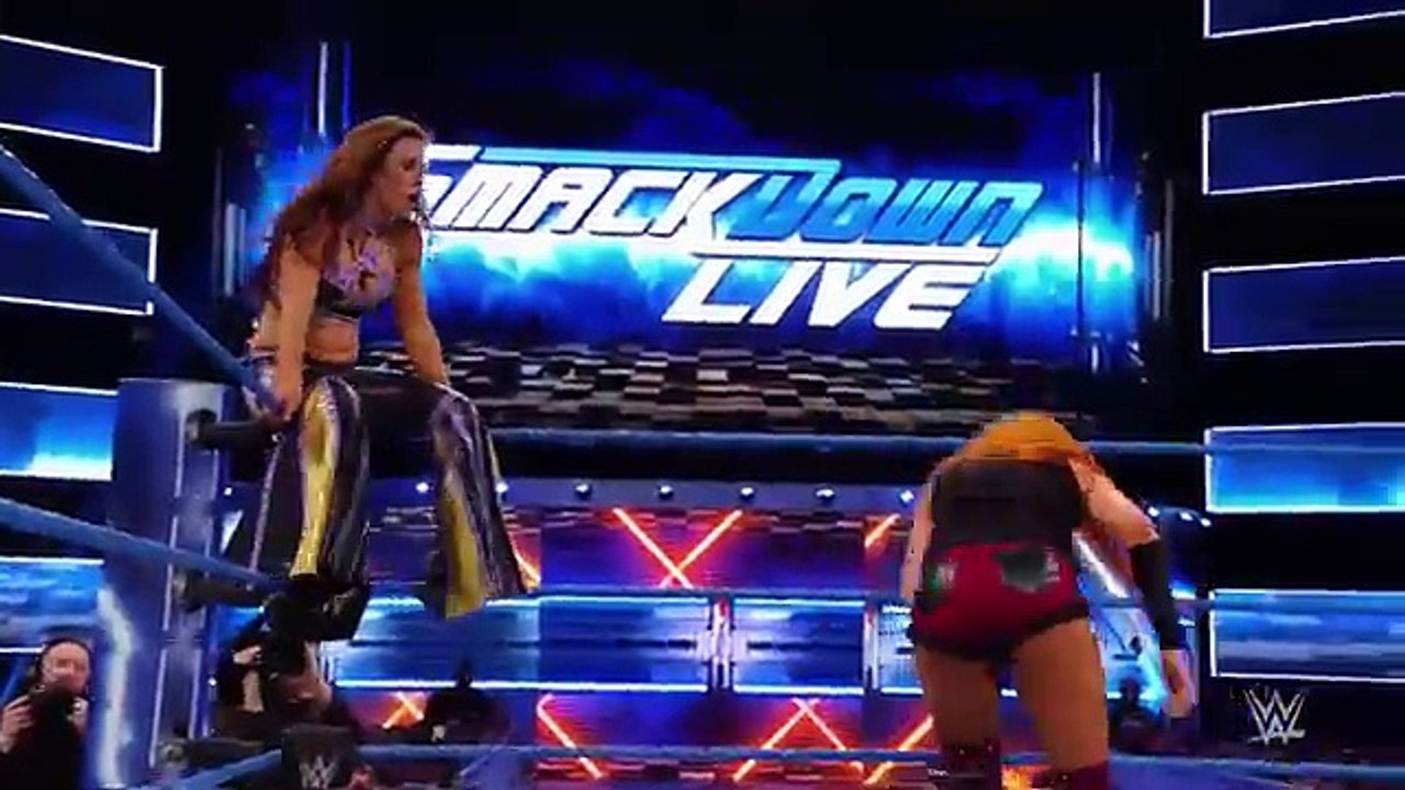 Dangerous Things || Becky Lynch vs Mickie James || SmackDown LIVE, Feb 14, 2017