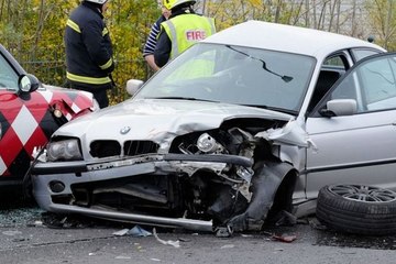 Car Crash Compilation 18+ Most Shocking Car Accidents 18+ Idiot Drivers