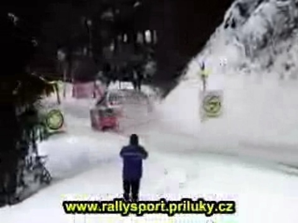 Huindai wrc crash