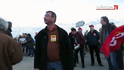 Manifestation au meeting de François Fillon à Margny-lès-Compiègne