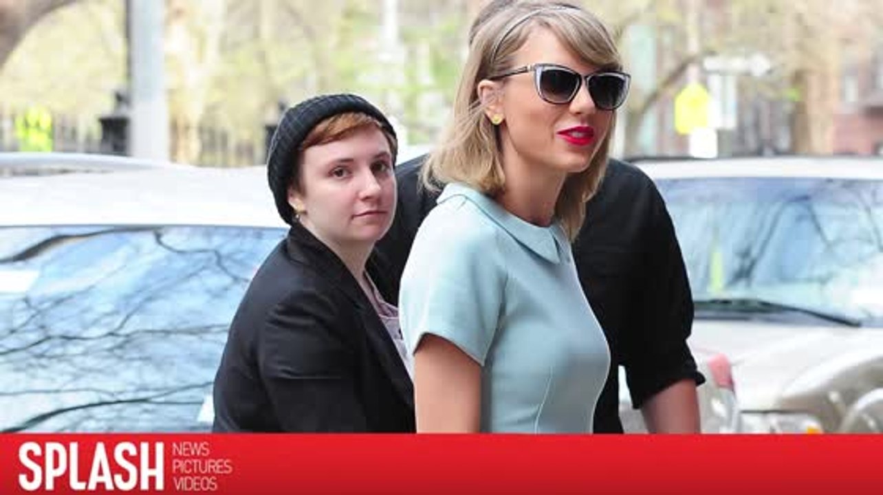 Lena Dunham Supports Taylor Swift's Decision Not to Bash Trump