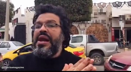 جربة : أهالي حومة السوق يحتجون للمطالبة باغلاق "مطعم حانة"