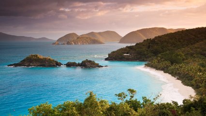 The US Virgin Islands Will Pay You to Take a Vacation in 2017!