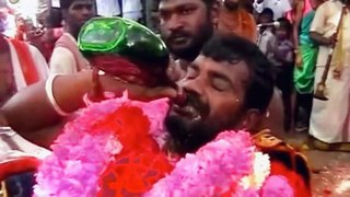 This Guy Awesome _ Consuming Raw Liquor _ Full Bottle OnTheRocks _Tamil Tiruvizha (1)