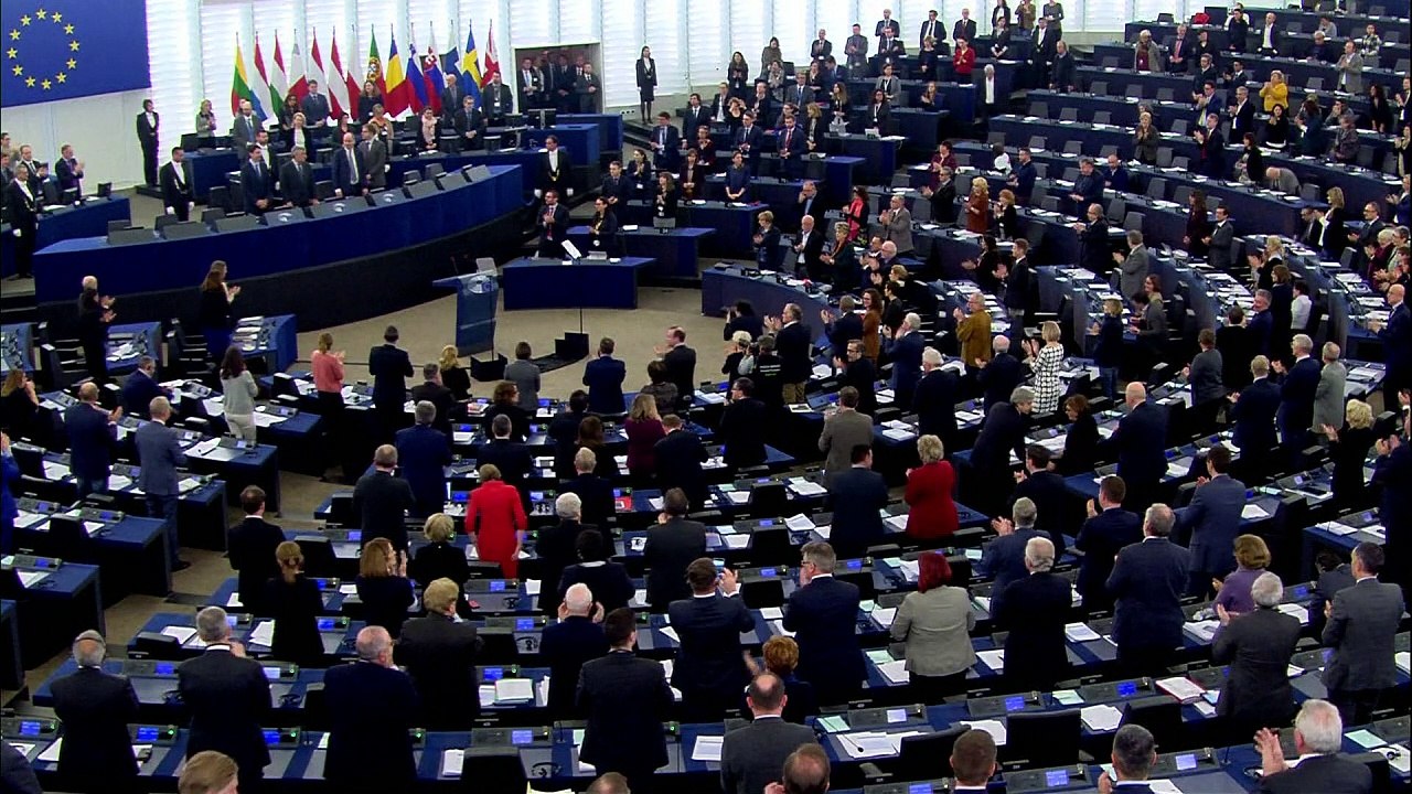 Premiê do Canadá defende tratado de livre comércio com UE