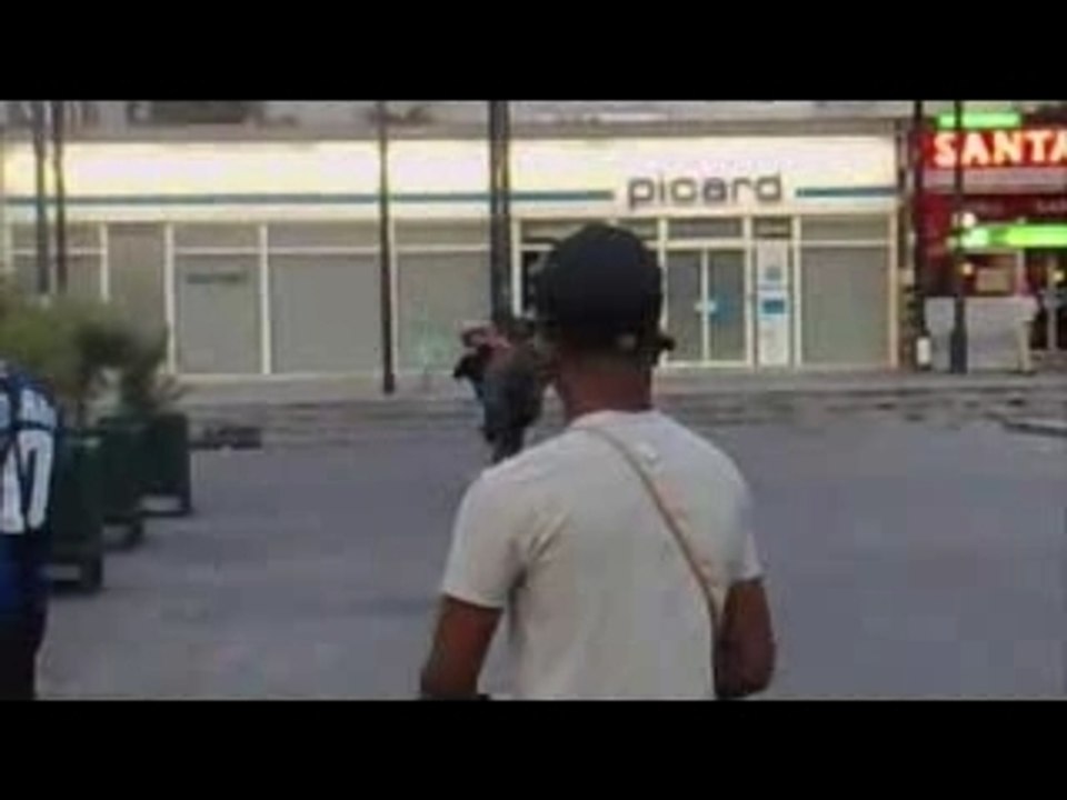 Place des fetes 19 e-001