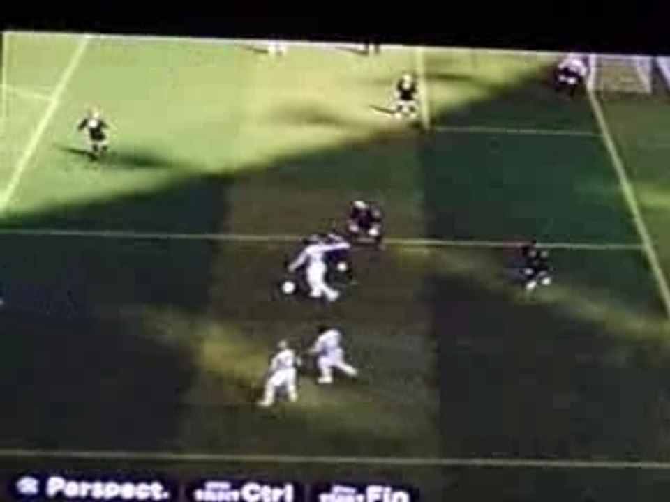 Palladino retourné en lucarne pes6