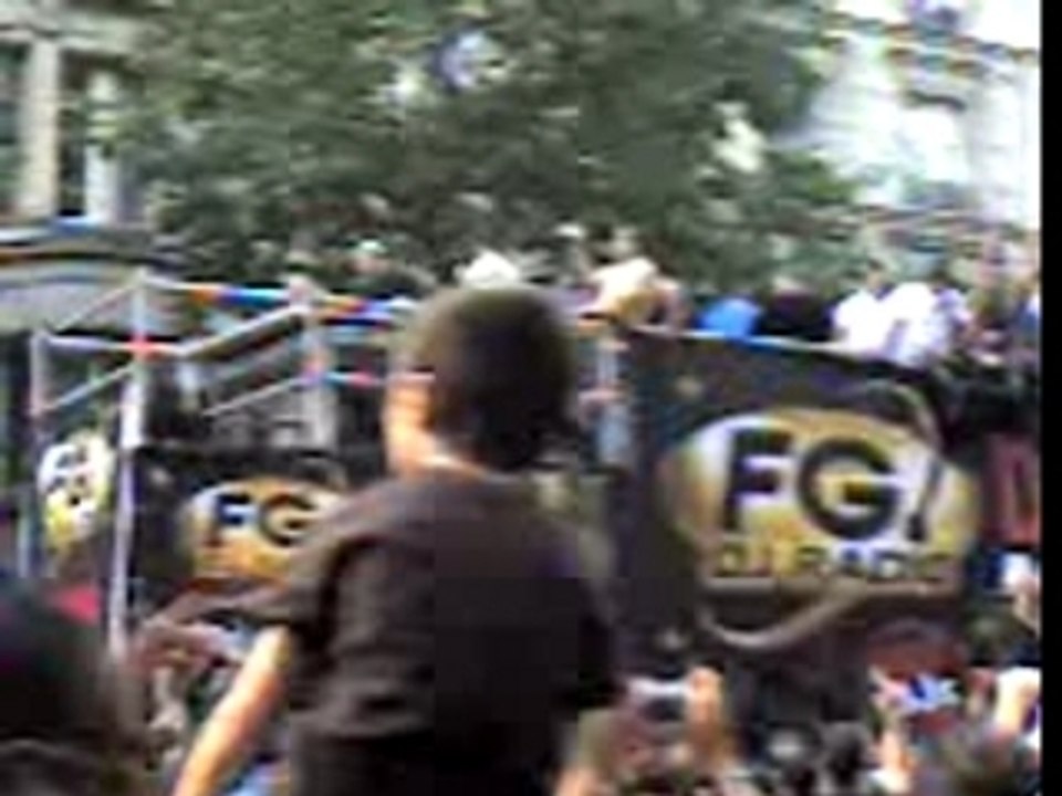 char fg avec alex gaudino