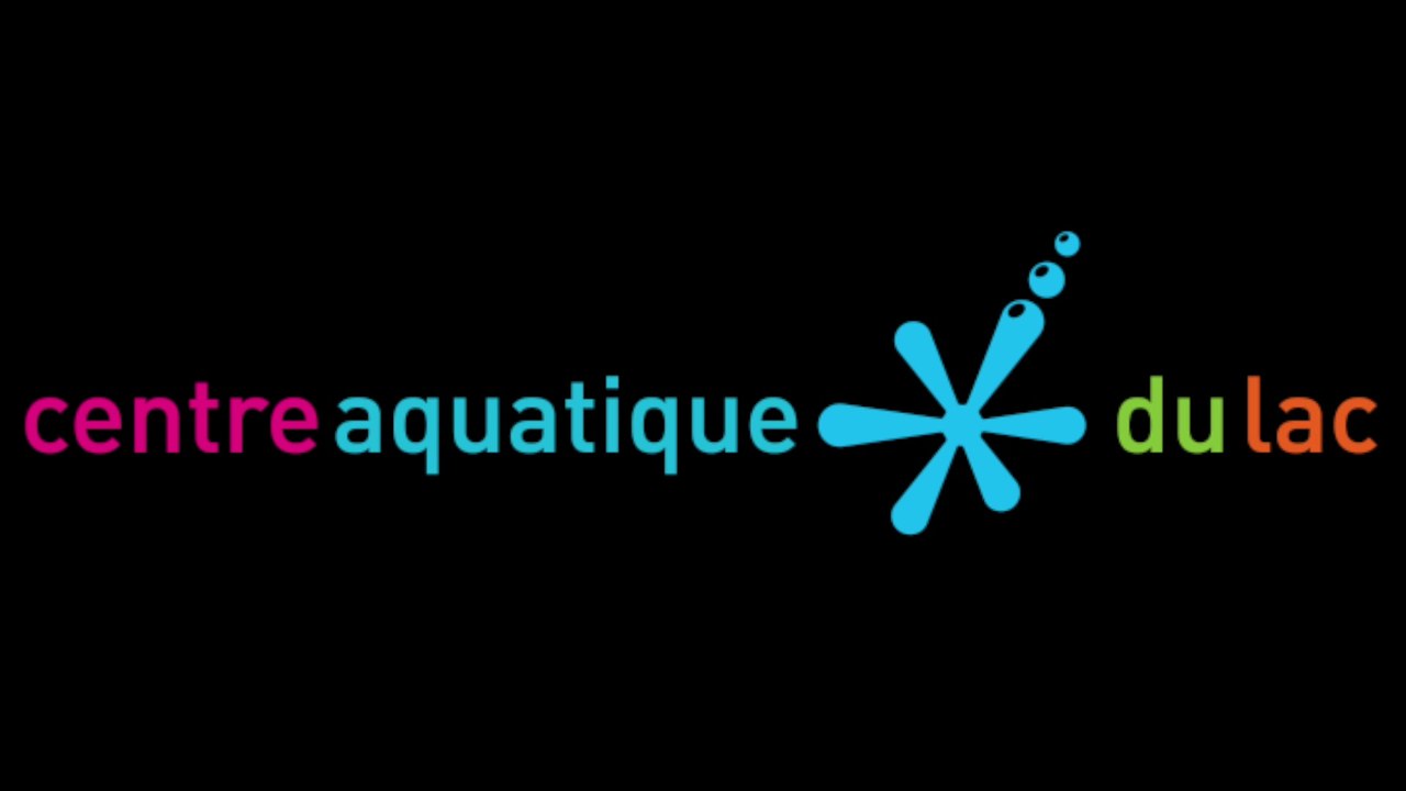 Maïwenn & mamy au centre aquatique du lac...