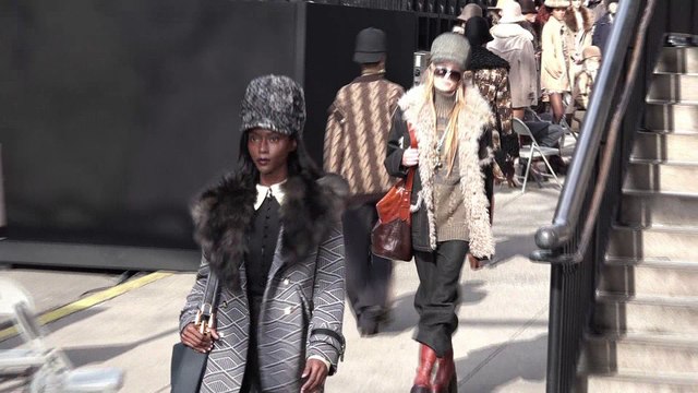 Marc Jacobs rend hommage au hip-hop à la Fashion Week