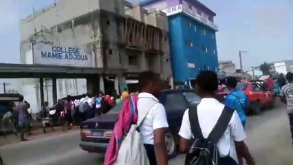 Des élèves de Yopougon en grève