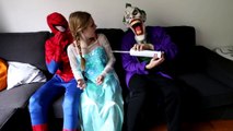 PREGNANT FROZEN ELSA VS SPIDERMAN DELIVERS SPIDERBABY QUADRUPLETS w/ Pink SpiderGirl Funny
