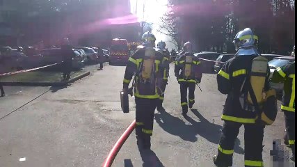 Incendie sur le campus de Saint-Martin-d'Hères : une vingtaine de personnes intoxiquées