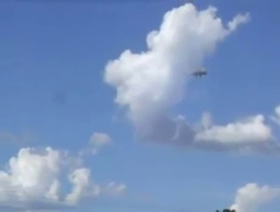 Vide inexplicável, de algo estranho a descer do ceu