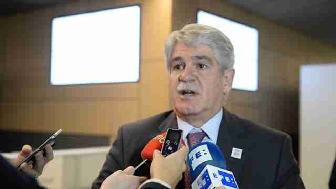 Dastis: El lenguaje de Nicolás Maduro es "ofensivo e injusto"