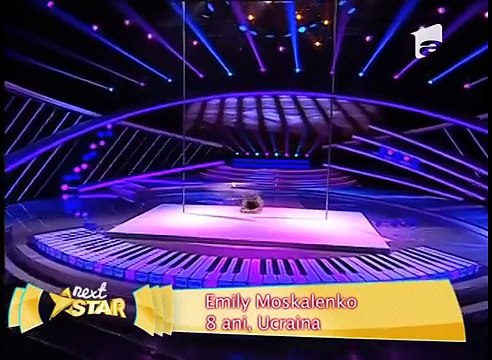 Cette petite fille de 8 ans offre une prestation qui subjugue les juges