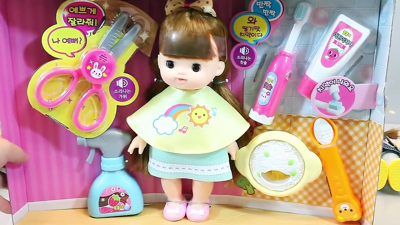 Hickory Dickory Dock | Baby Doll Kongsuni Hair Cut, Brushy Teeth Toys | ABC Song | Wheels