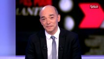 Jacques Duclos, membre du PCF tient un meeting (et roule les 