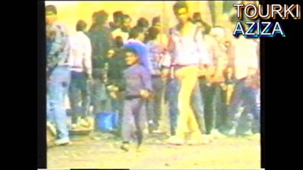 أغنية وين الملايين كما أنتجت وقدمت أول مرة