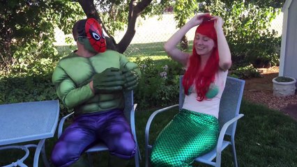 Frozen Elsa Shrinks Spiderman With Shrink Ray Toy Gun + Fun Superhero In Real Life In 4K