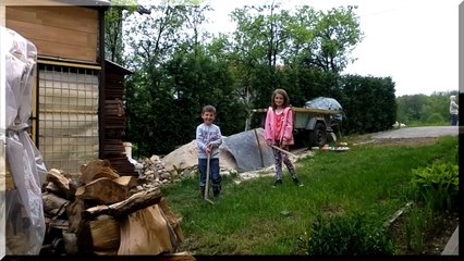 emHOMEmahala - Nika 2014