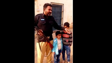 Punjab Chief Minister Muhammad Shehbaz Sharif insulted badly by a Police person