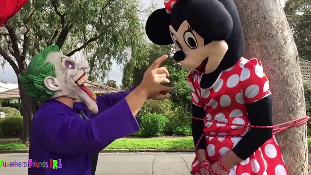 Spiderman Loses his COSTUME! PRANK w/ Joker Pink Spidergirl frozen Elsa, Hulk Maleficent F