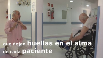 Acordes y melodías apaciguan dolores de pacientes de cuidados paliativos en Brasil