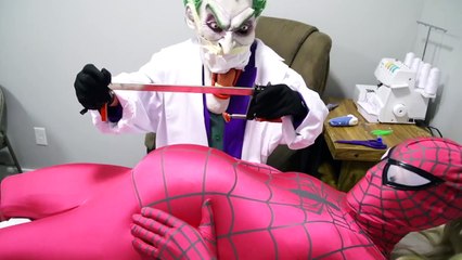 Pink Spidergirl pregnant vs Doctor Joker- Merida & Baby Spiderman alliance! Superheroes in