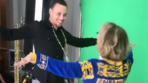 LOL!! Steph Curry & Draymond Green DANCE w/ 