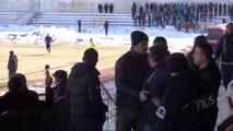 Yozgat Bölgesel Amatör Lig Maçında Saha Arenaya Döndü