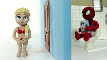 Elsa needs to Pee - Frozen Elsa vs Spiderman   Frozen Play Doh Cartoon Stop Motion