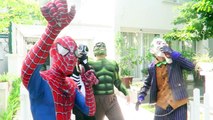 Spiderman SAW a Giant Spider! Joker Vs Hulk Vs Venom Vs Yellow Spiderman Superheroes Actio