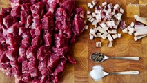 How to make beef bourguignon recipes