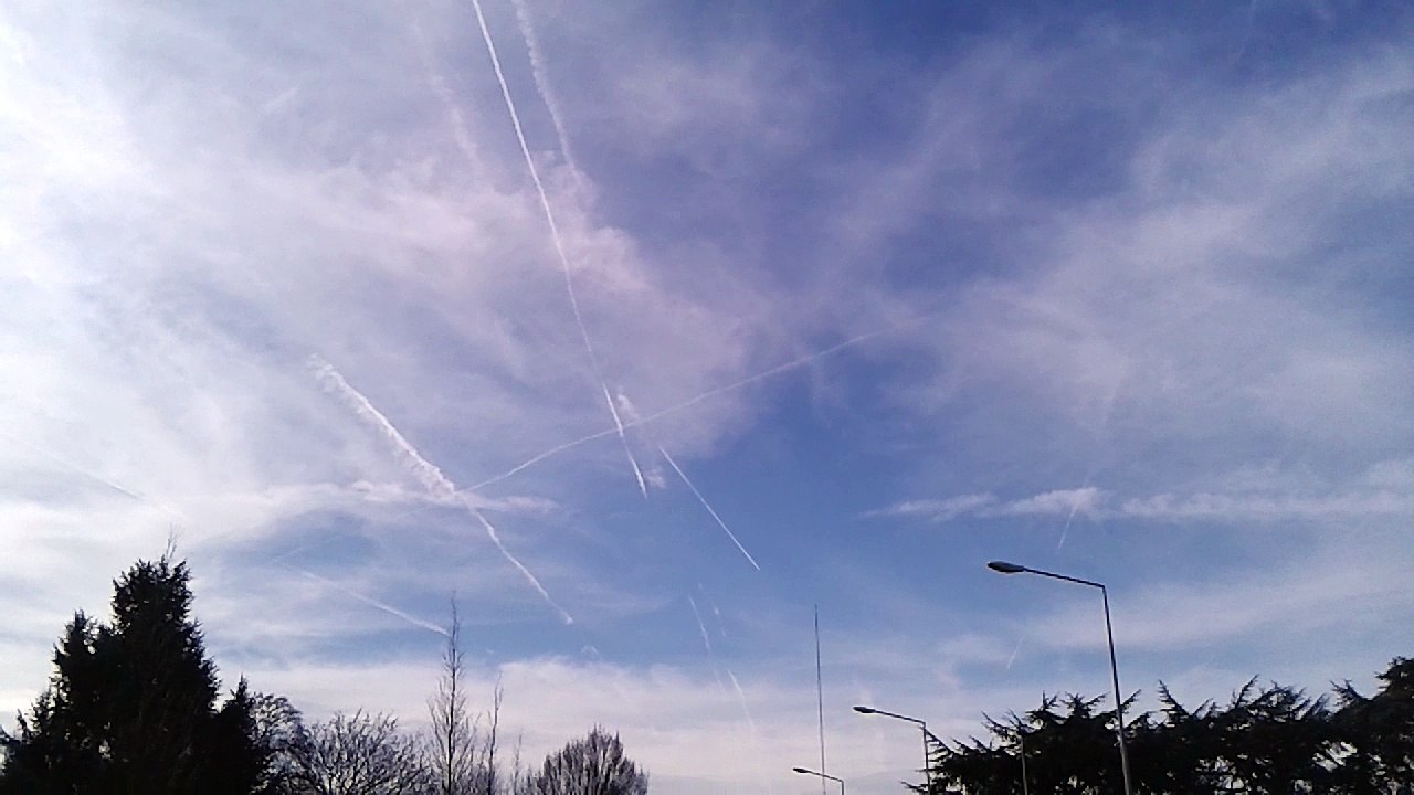 Chemtrails Angers - 13 février 2017 - 11h43