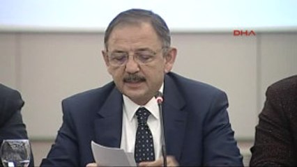 Kayseri Çevre ve Şehircilik Bakanı Mehmet Özhaseki, Byegm'nin 'Medya Buluşması' Toplantısında...