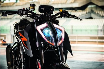 KTM 1290 SUPER DUKE R Prototype | THE BEAST